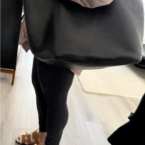 🖤🖤 The Row - Picture 13 of 16